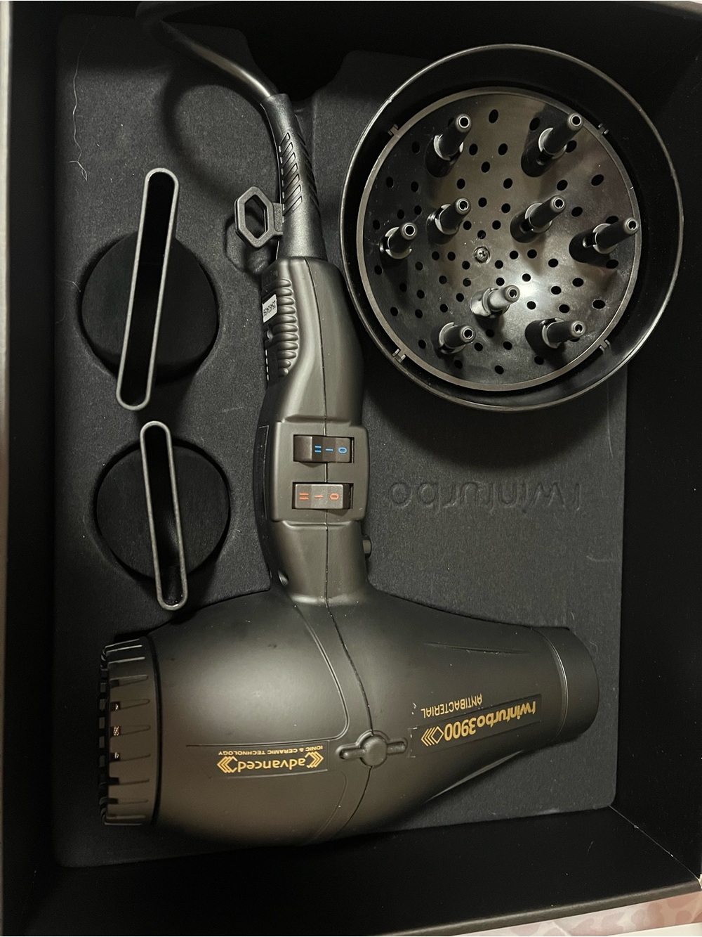 Twin turbo 3900 ionic and ceramic blow dryer hair - Picture 4 of 4